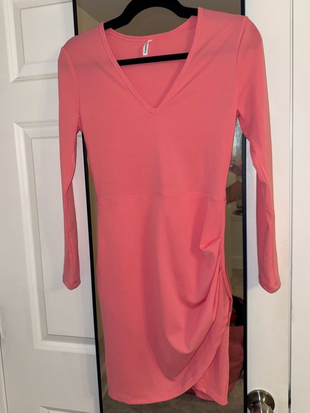 HALARA Coral Pink V-Neck Long Sleeve Dress